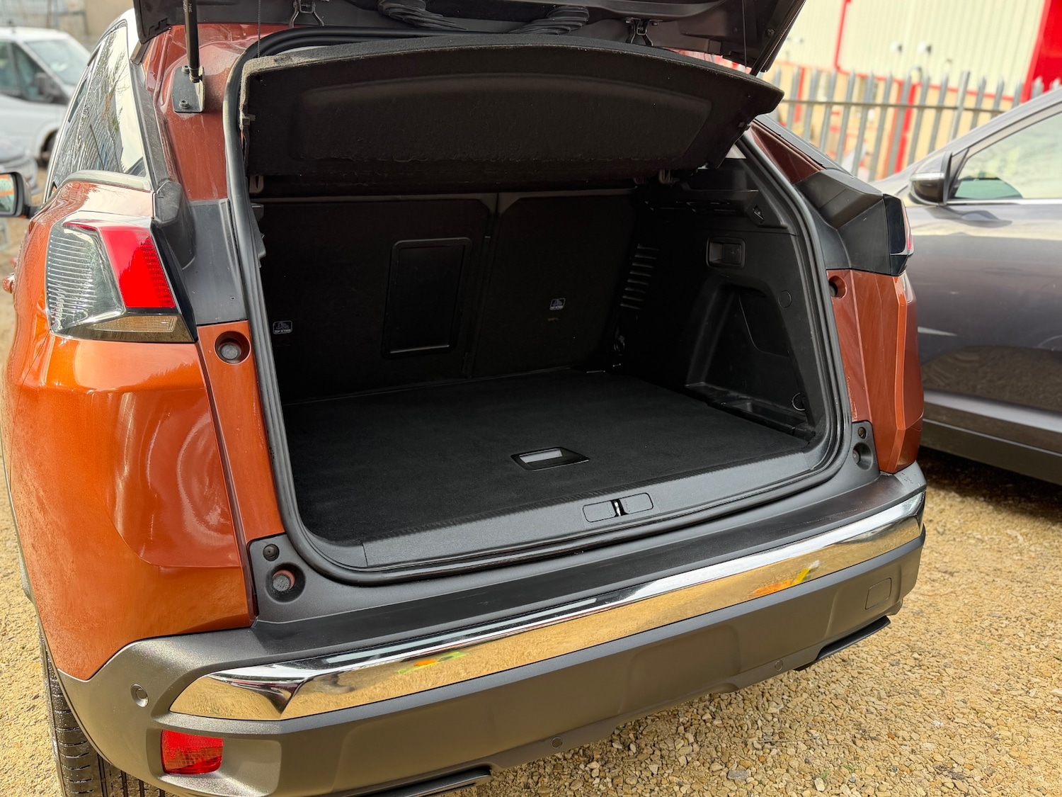 Used Peugeot 3008 2018 for sale - 77619146: Photo 10