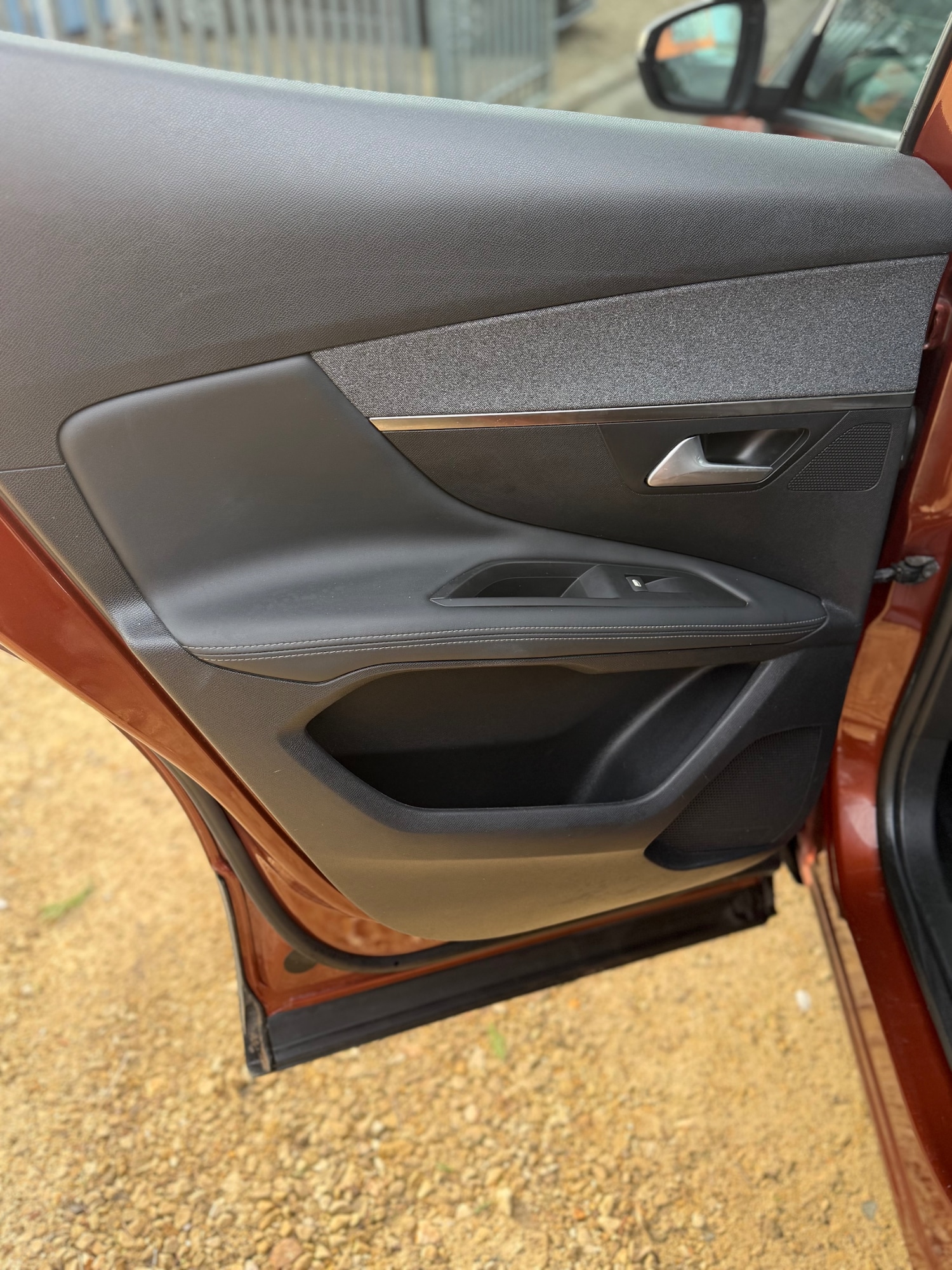 Used Peugeot 3008 2018 for sale - 77619146: Photo 11