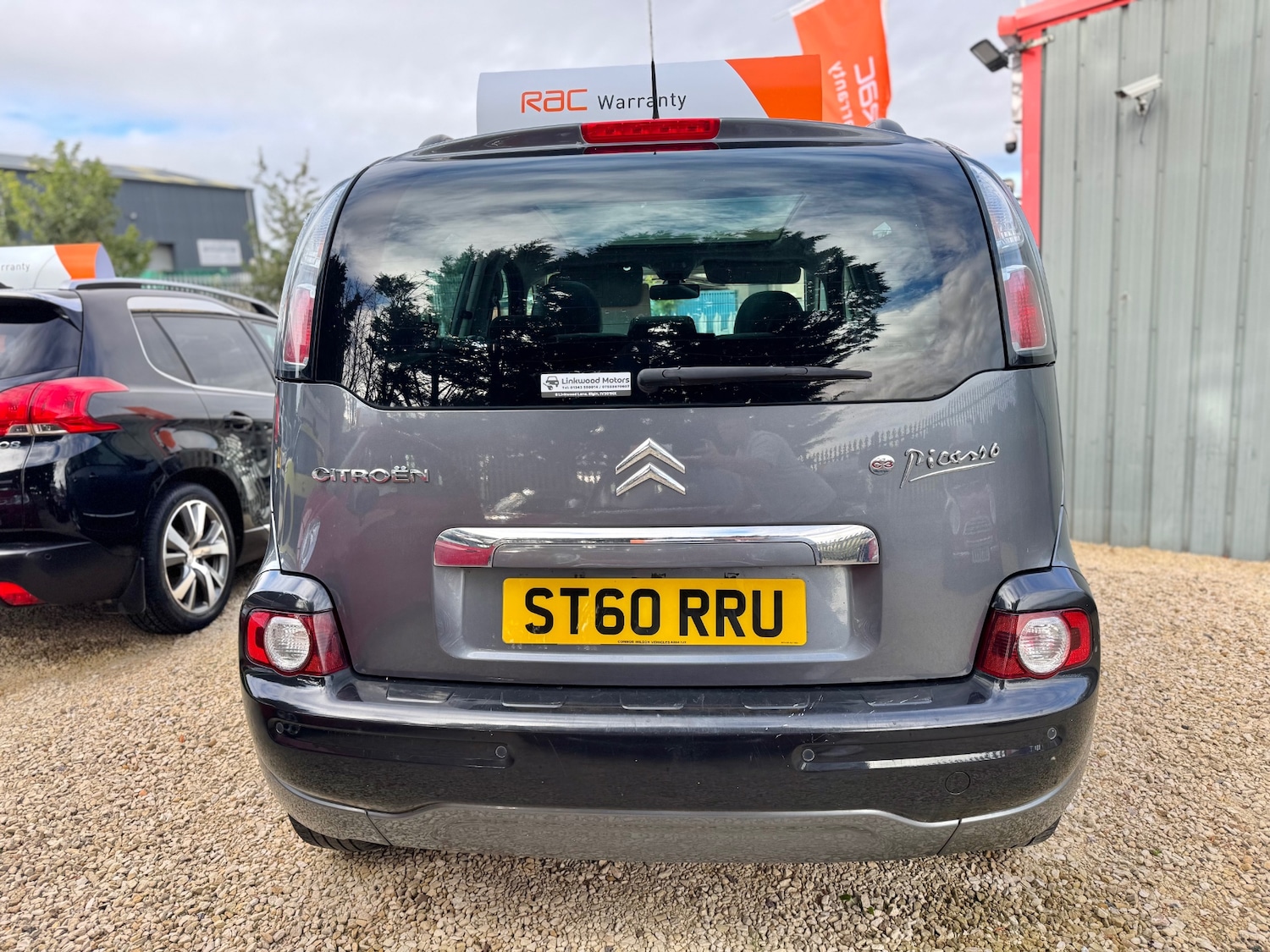 Used Citroen C3 Picasso 2011 for sale - 77241842: Photo 10