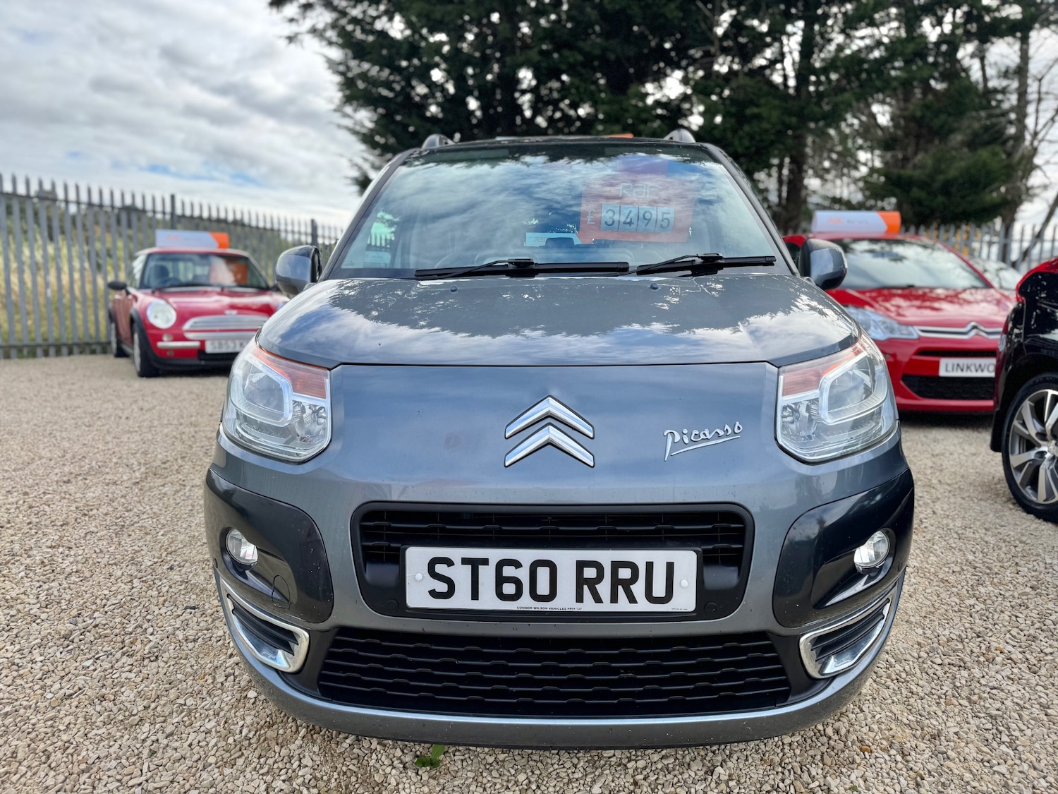 Used Citroen C3 Picasso 2011 for sale - 77241842: Photo 2