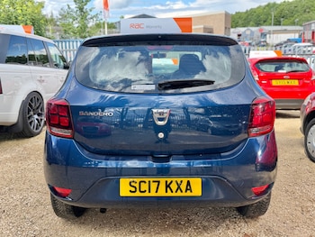 Used Dacia Sandero 2017 for sale - 78862008: Photo