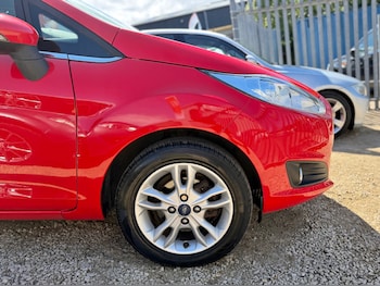 Used Ford Fiesta 2015 for sale - 78862172: Photo