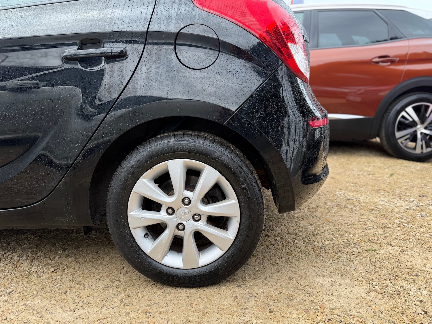 Used Hyundai i20 2013 for sale - 77610354: Photo 7