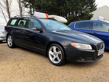 Used Volvo V70 2008 for sale - 77241838: Photo
