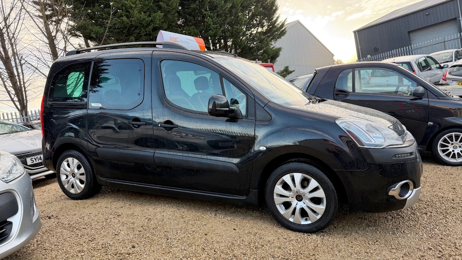Used Citroen Berlingo Multispace 2015 for sale - 76971115: Photo 11