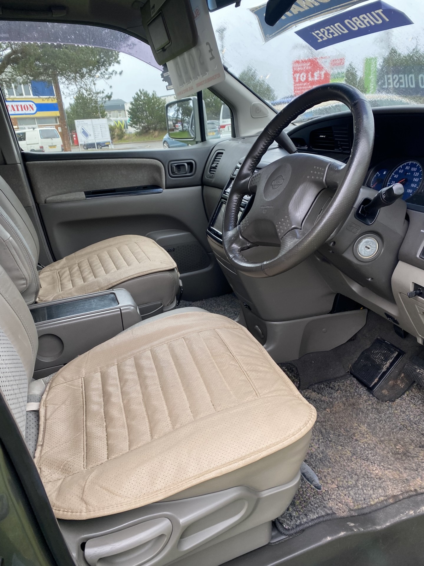 Used Nissan Elgrand 2013 for sale - 77517713: Photo 6