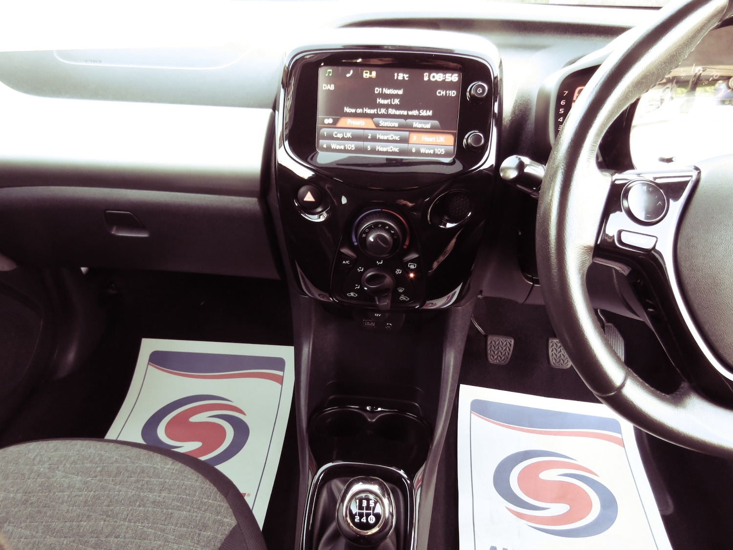 Used Citroen C1 2014 for sale - 76430636: Photo 17