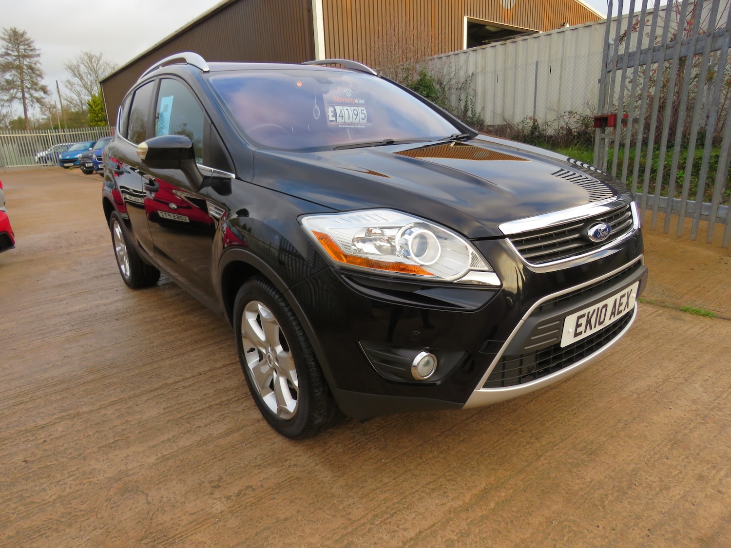 Used Ford Kuga 2010 for sale - 76896490: Photo 2