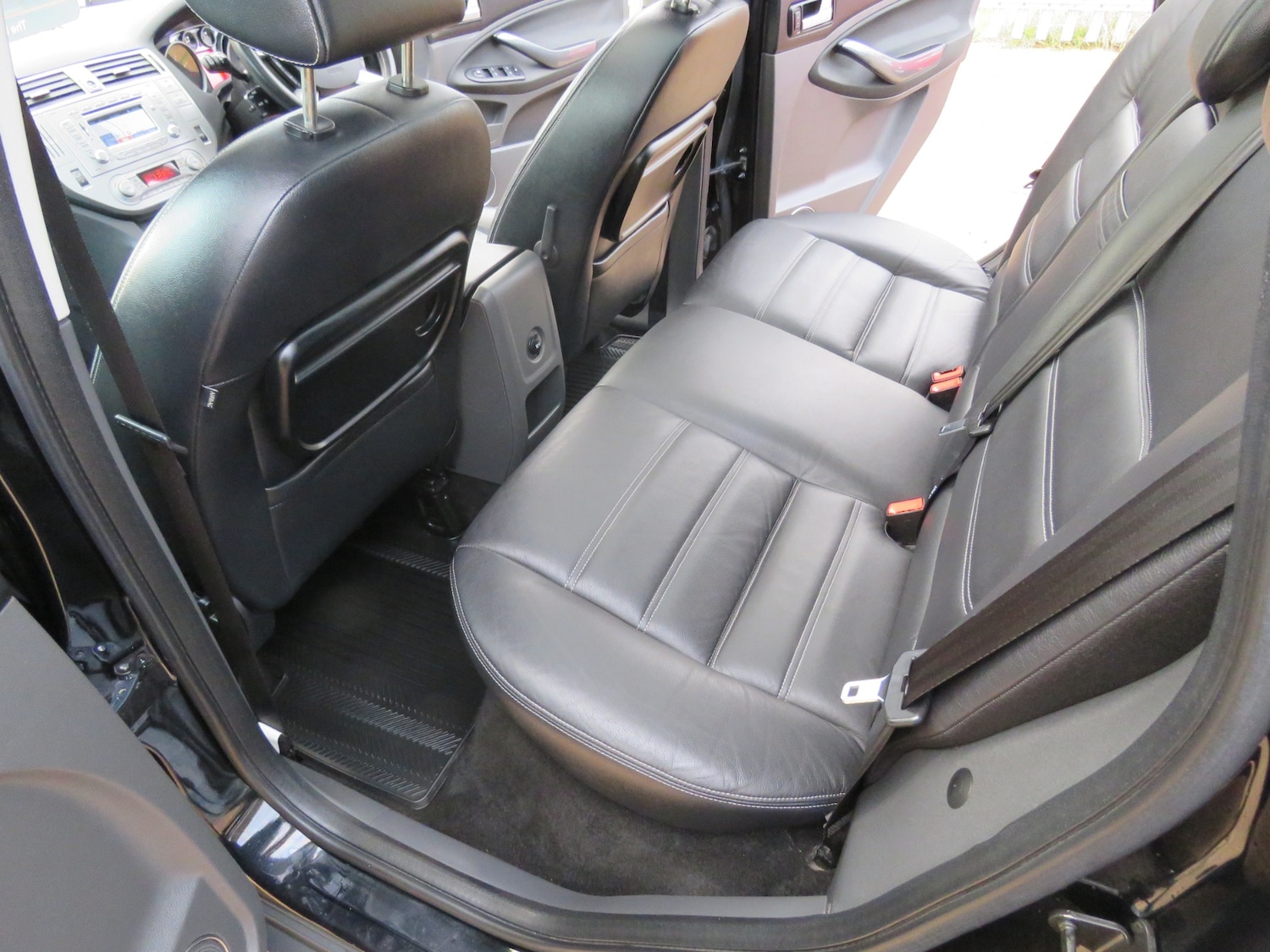 Used Ford Kuga 2010 for sale - 76896490: Photo 21