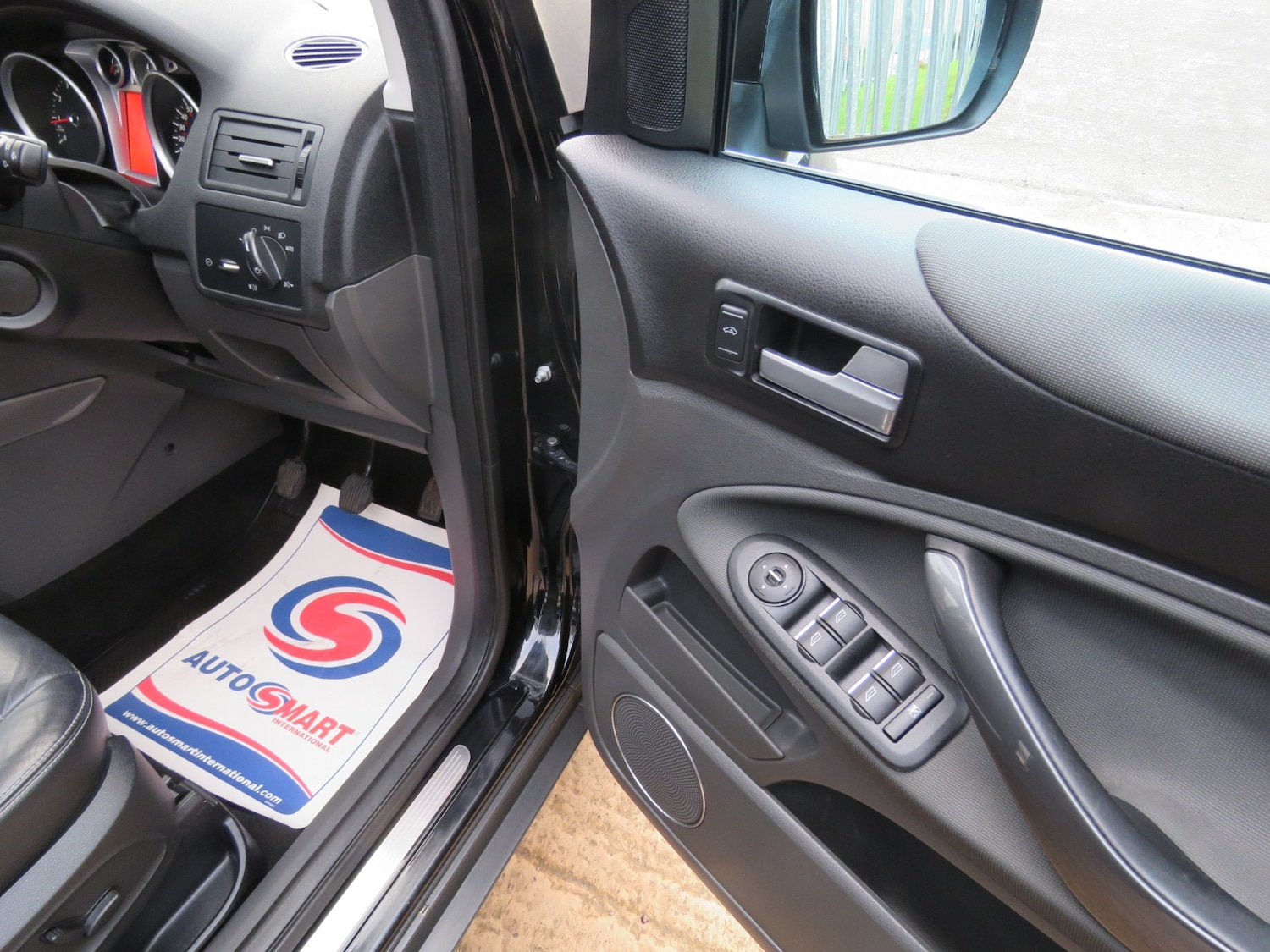 Used Ford Kuga 2010 for sale - 76896490: Photo 26