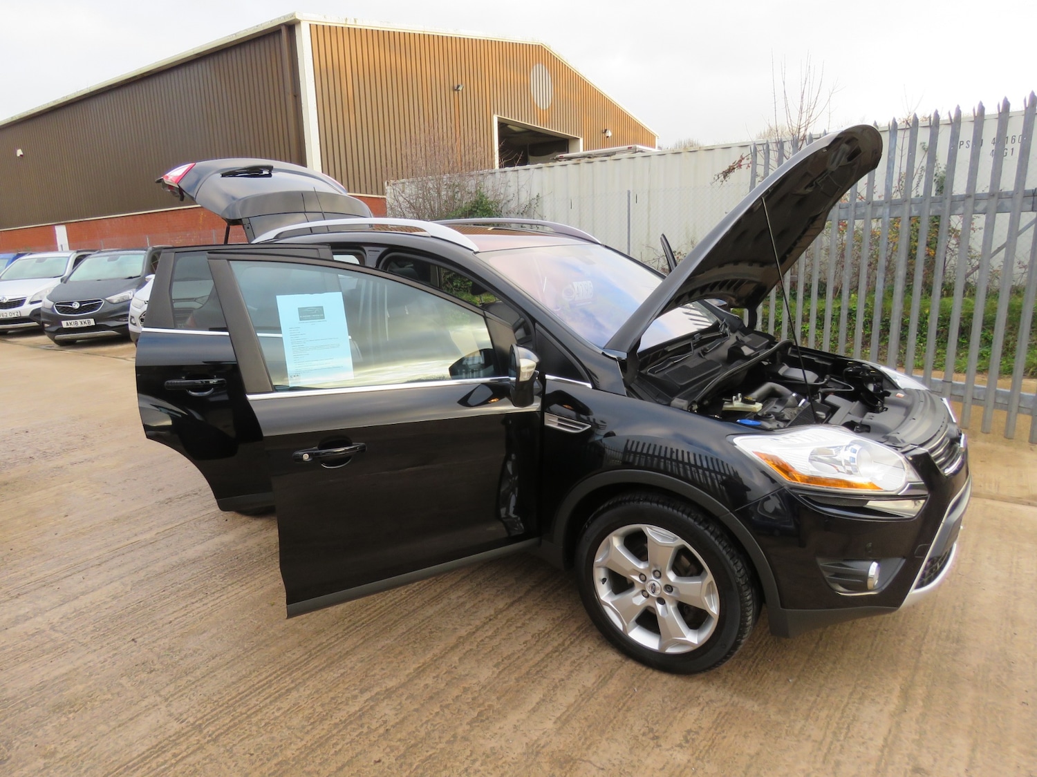Used Ford Kuga 2010 for sale - 76896490: Photo 31