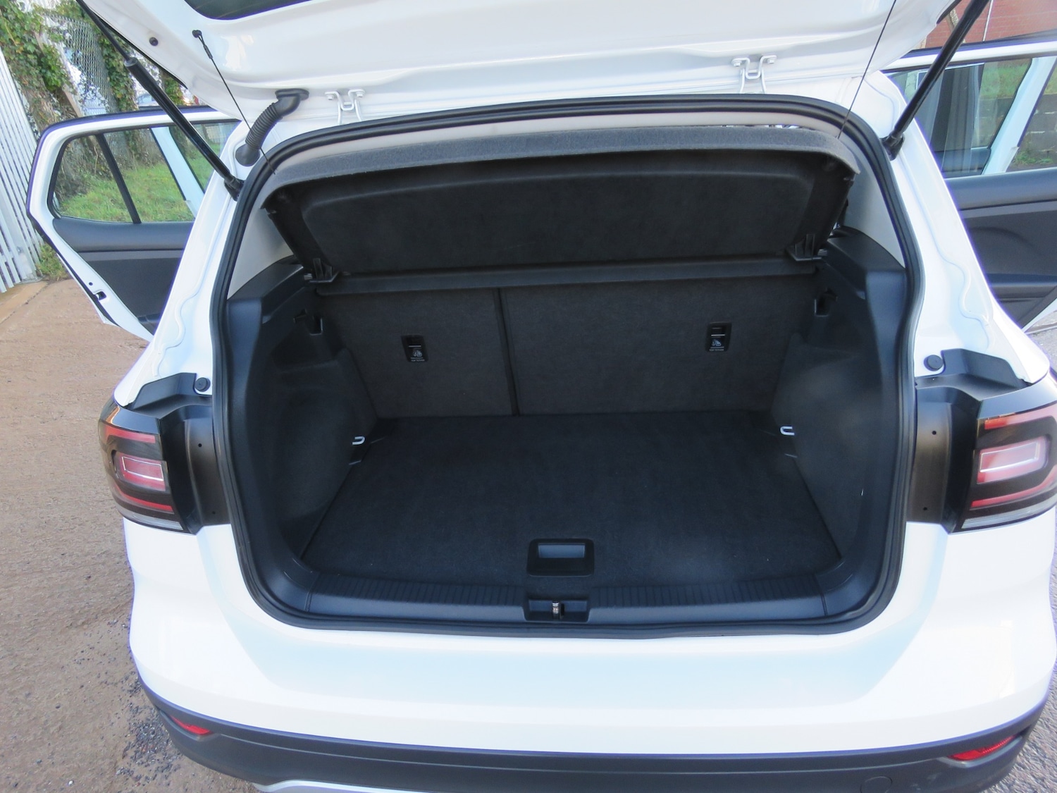 Used Volkswagen T-Cross 2019 for sale - 77431652: Photo 19