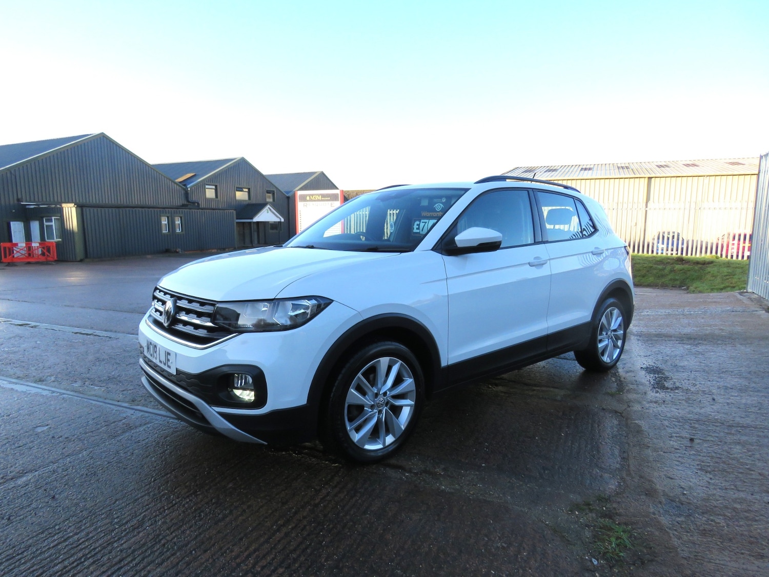 Used Volkswagen T-Cross 2019 for sale - 77431652: Photo 2
