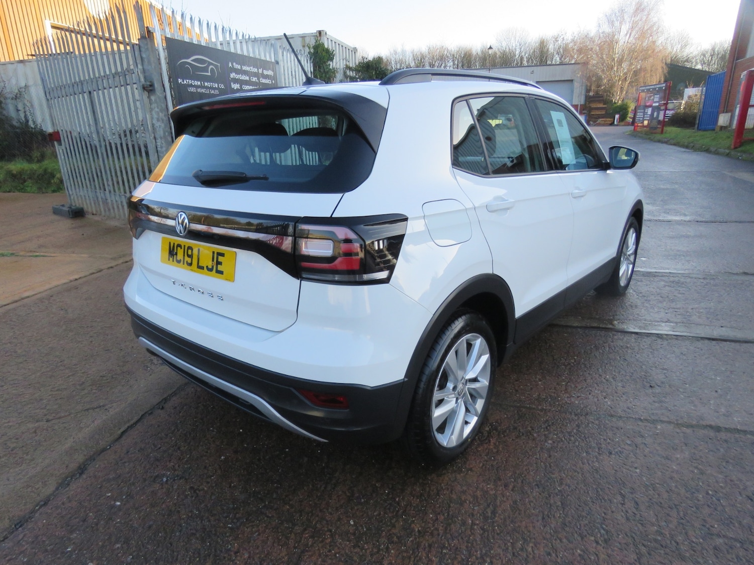 Used Volkswagen T-Cross 2019 for sale - 77431652: Photo 3