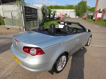 Used Volkswagen EOS 2008 for sale - 78329734: Photo