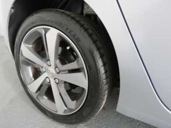 Used Peugeot 308 2016 for sale - 75345841: Photo