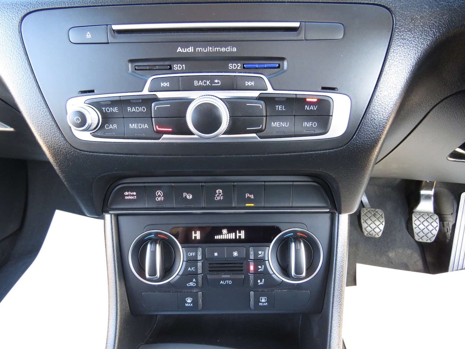 Used Audi Q3 2016 for sale - 77934849: Photo 18