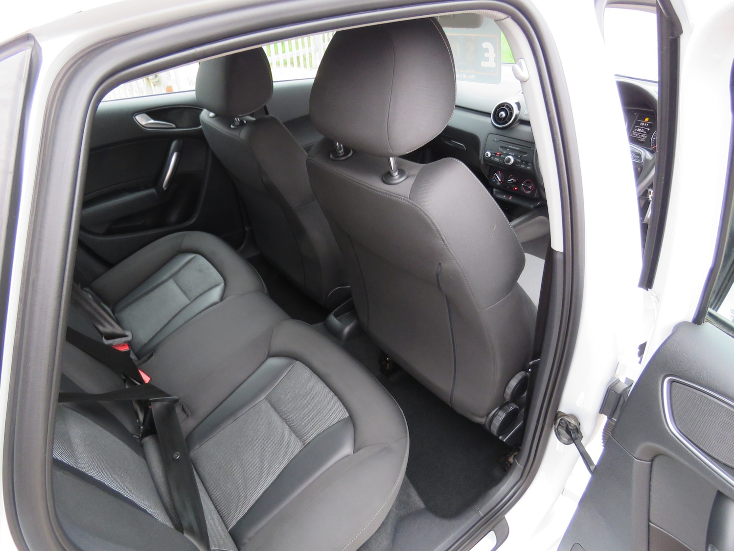 Used Audi A1 2013 for sale - 78010901: Photo 17