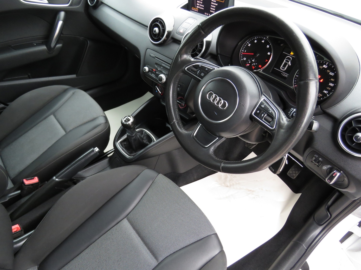 Used Audi A1 2013 for sale - 78010901: Photo 28