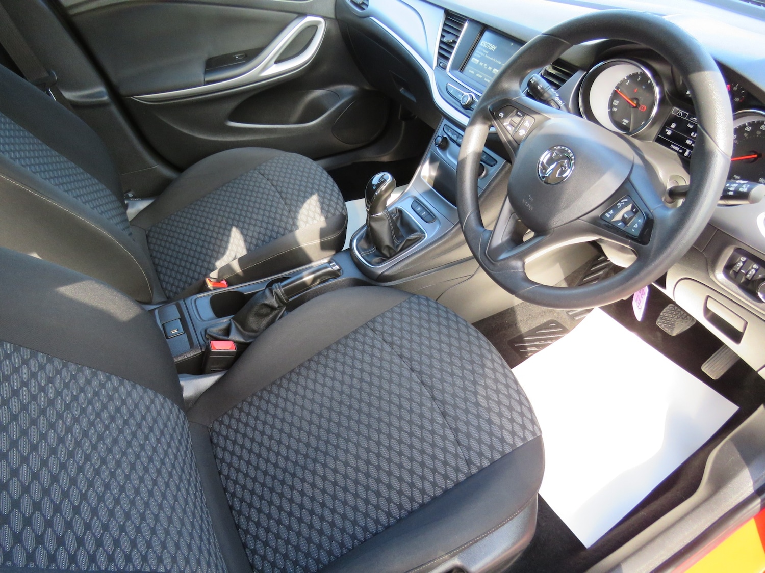 Used Vauxhall Astra 2018 for sale - 78080777: Photo 14