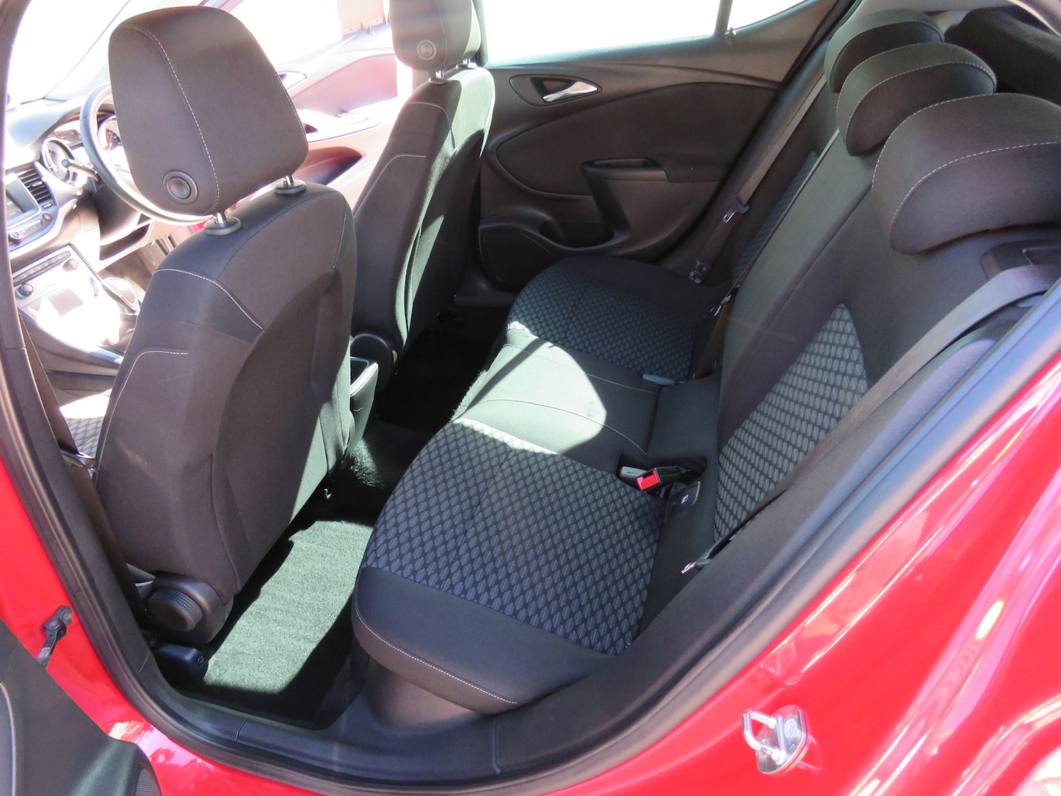 Used Vauxhall Astra 2018 for sale - 78080777: Photo 19