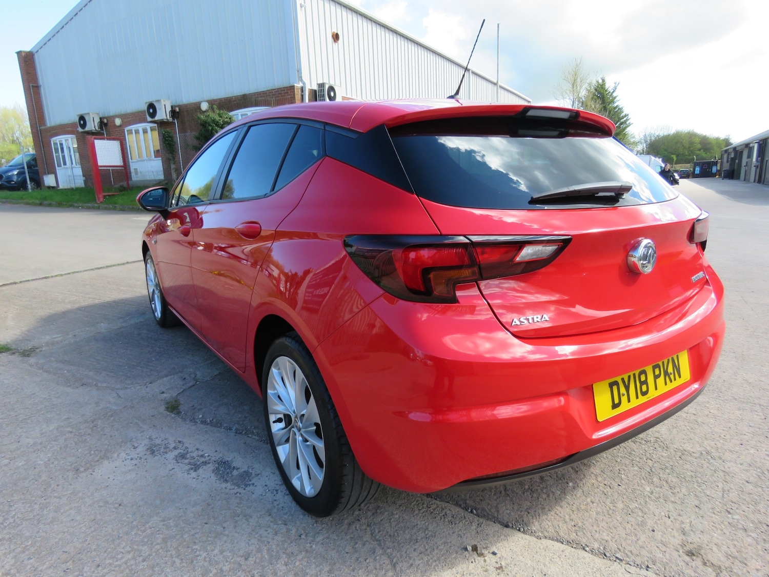 Used Vauxhall Astra 2018 for sale - 78080777: Photo 5