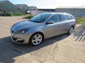 Used Peugeot 308 2015 for sale - 79102994: Photo