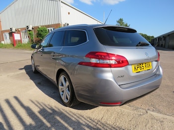 Used Peugeot 308 2015 for sale - 79102994: Photo