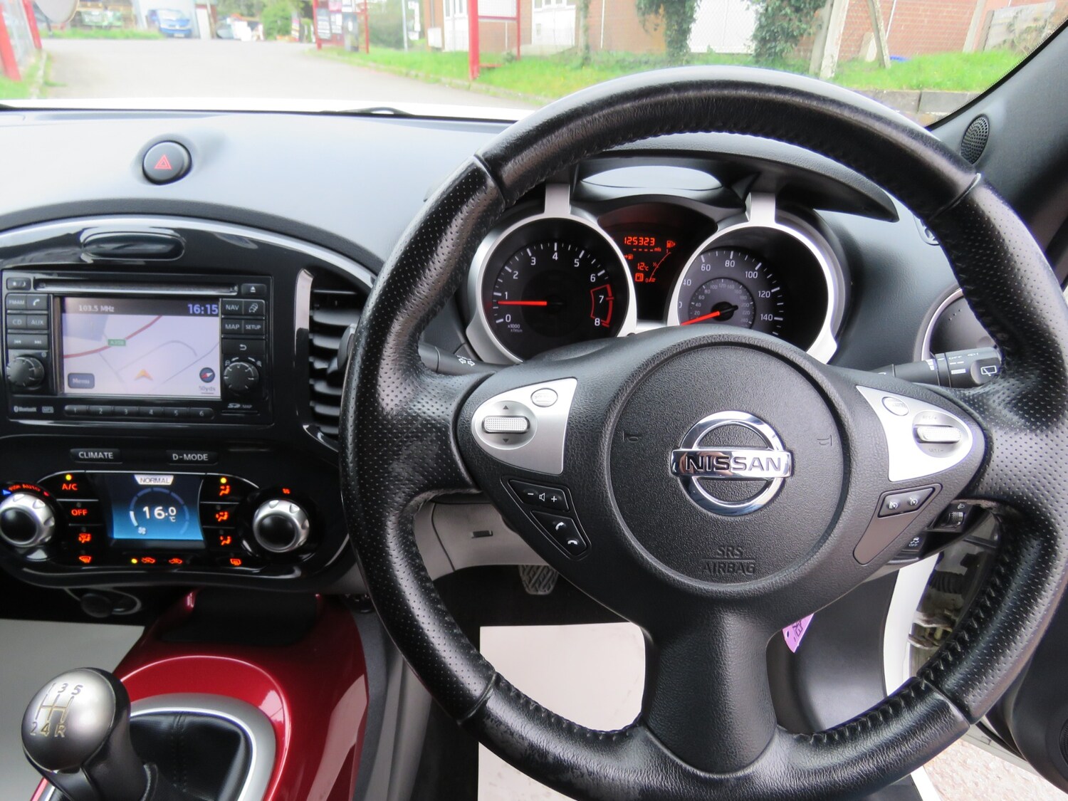 Used Nissan Juke 2012 for sale - 78094788: Photo 18