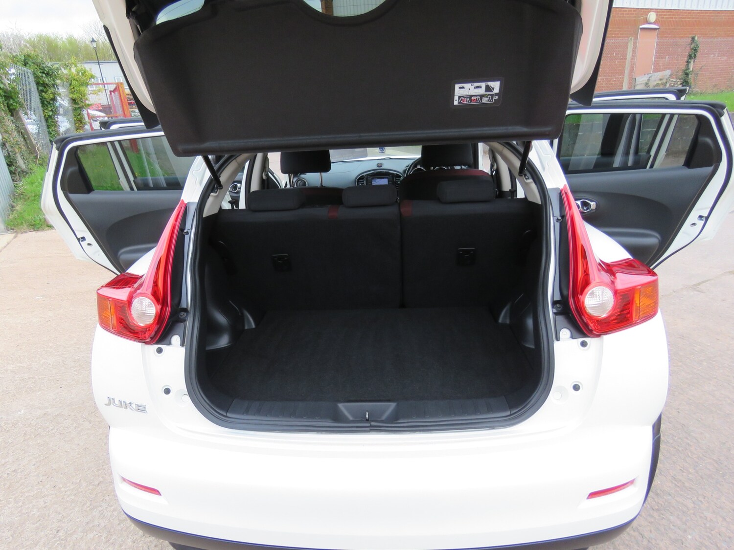 Used Nissan Juke 2012 for sale - 78094788: Photo 23