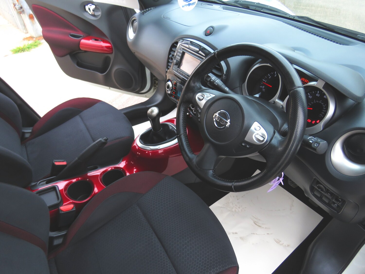 Used Nissan Juke 2012 for sale - 78094788: Photo 25