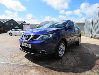 Used Nissan Qashqai 2015 for sale - 79774112: Photo