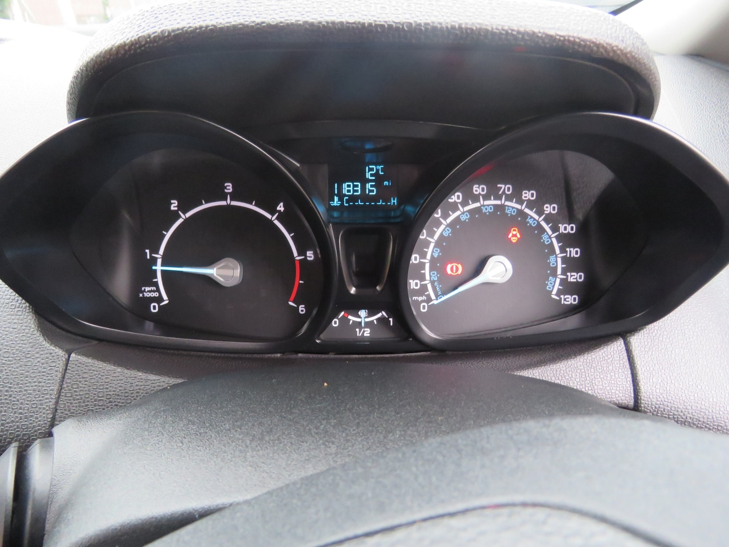 Used Ford Ecosport 2015 for sale - 76861678: Photo 17