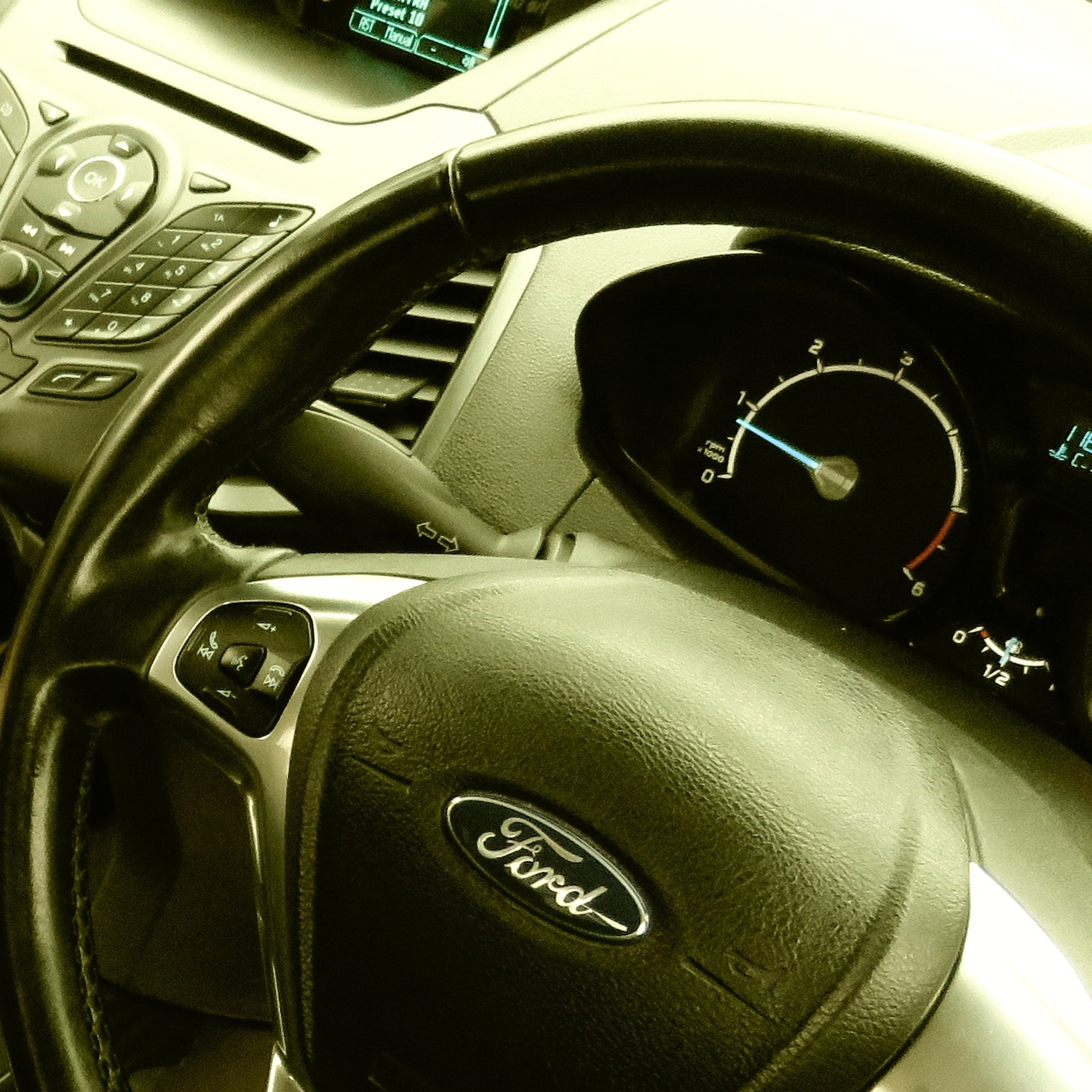 Used Ford Ecosport 2015 for sale - 76861678: Photo 20