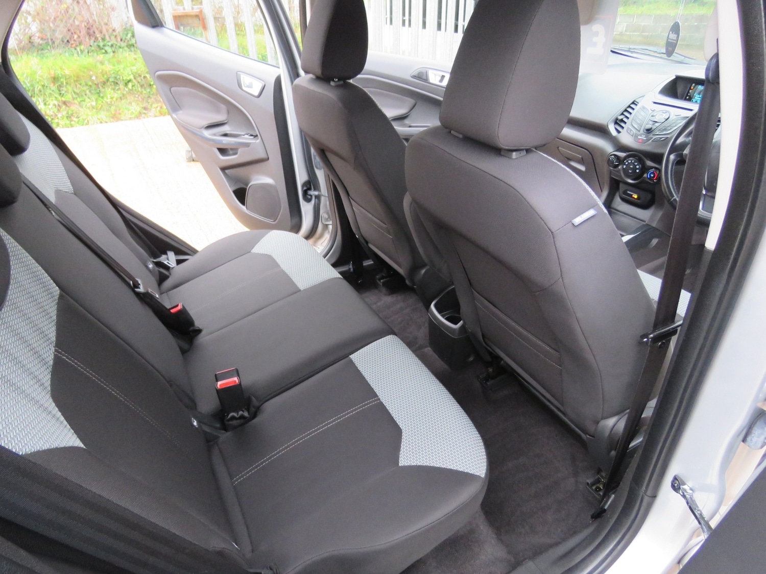 Used Ford Ecosport 2015 for sale - 76861678: Photo 21