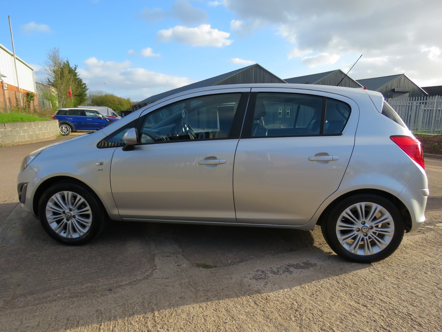 Used Vauxhall Corsa 2014 for sale - 78069429: Photo 8