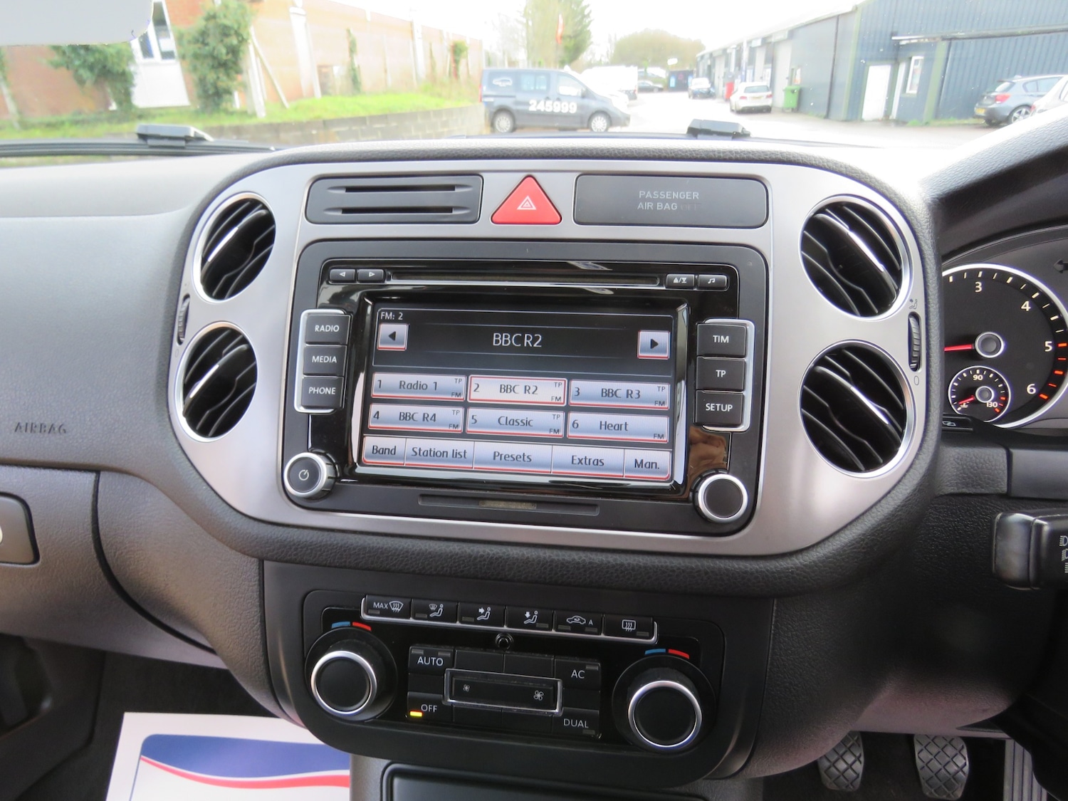 Used Volkswagen Tiguan 2011 for sale - 77012337: Photo 19