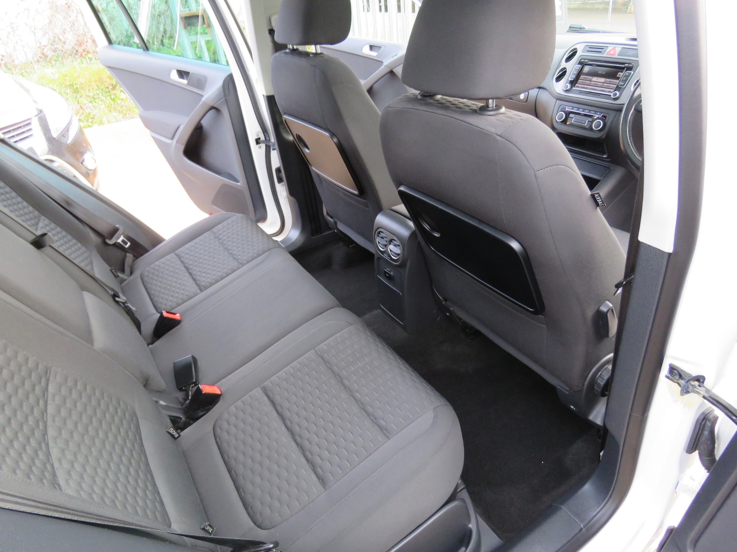 Used Volkswagen Tiguan 2011 for sale - 77012337: Photo 22