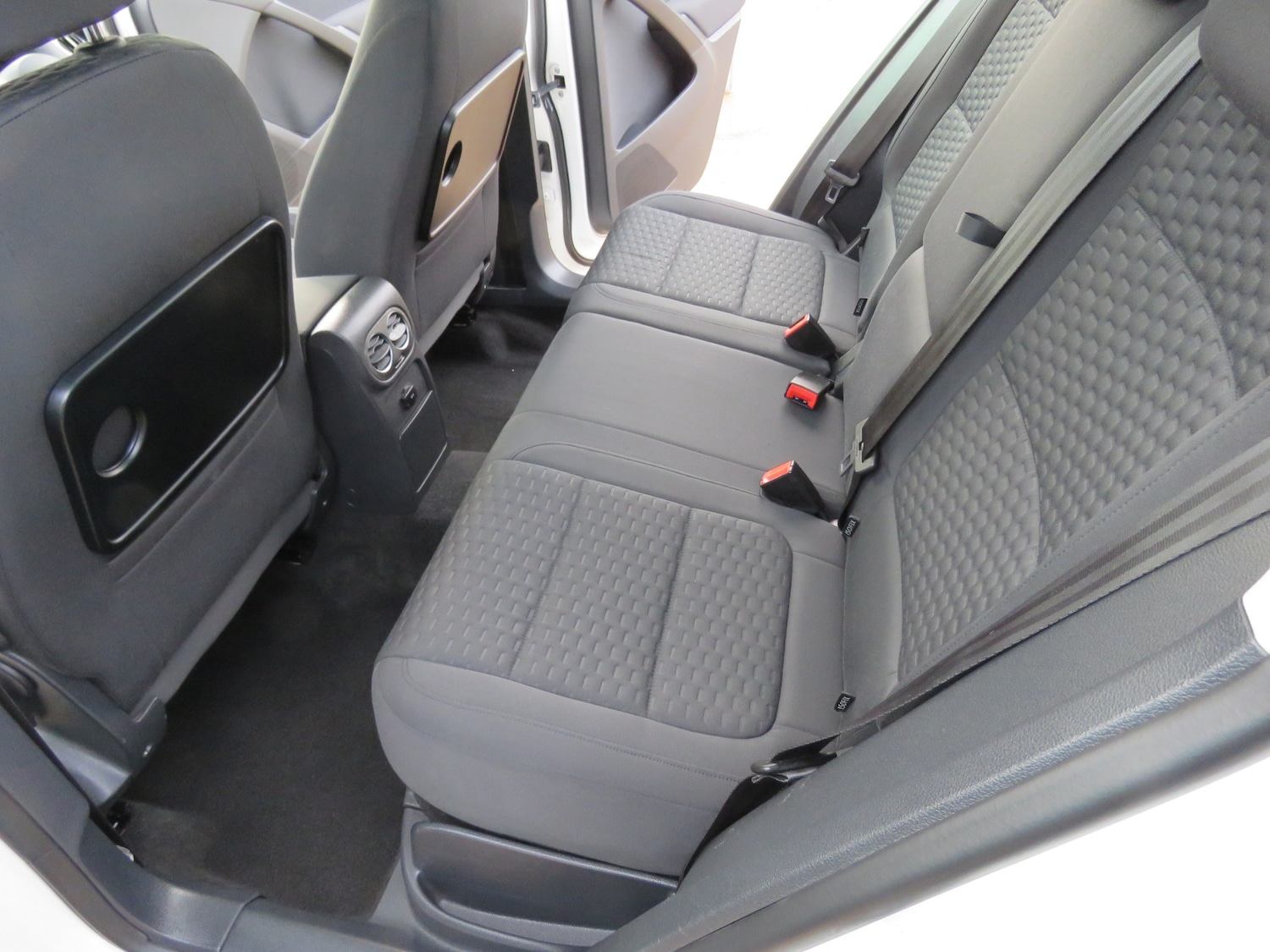 Used Volkswagen Tiguan 2011 for sale - 77012337: Photo 23