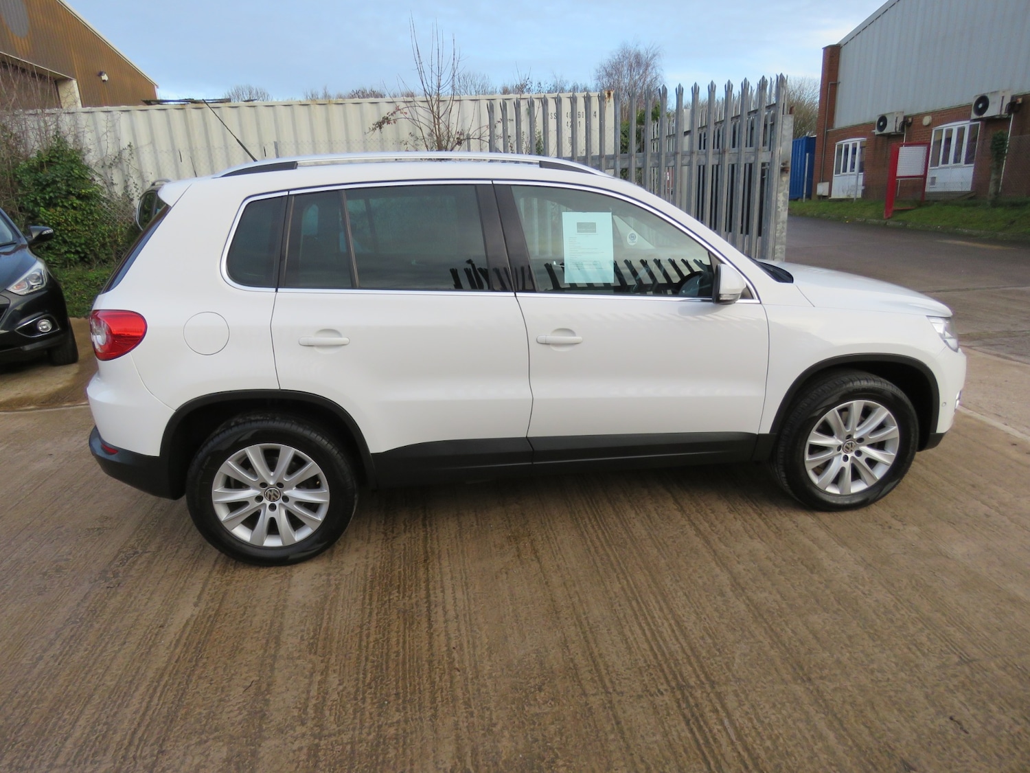 Used Volkswagen Tiguan 2011 for sale - 77012337: Photo 5