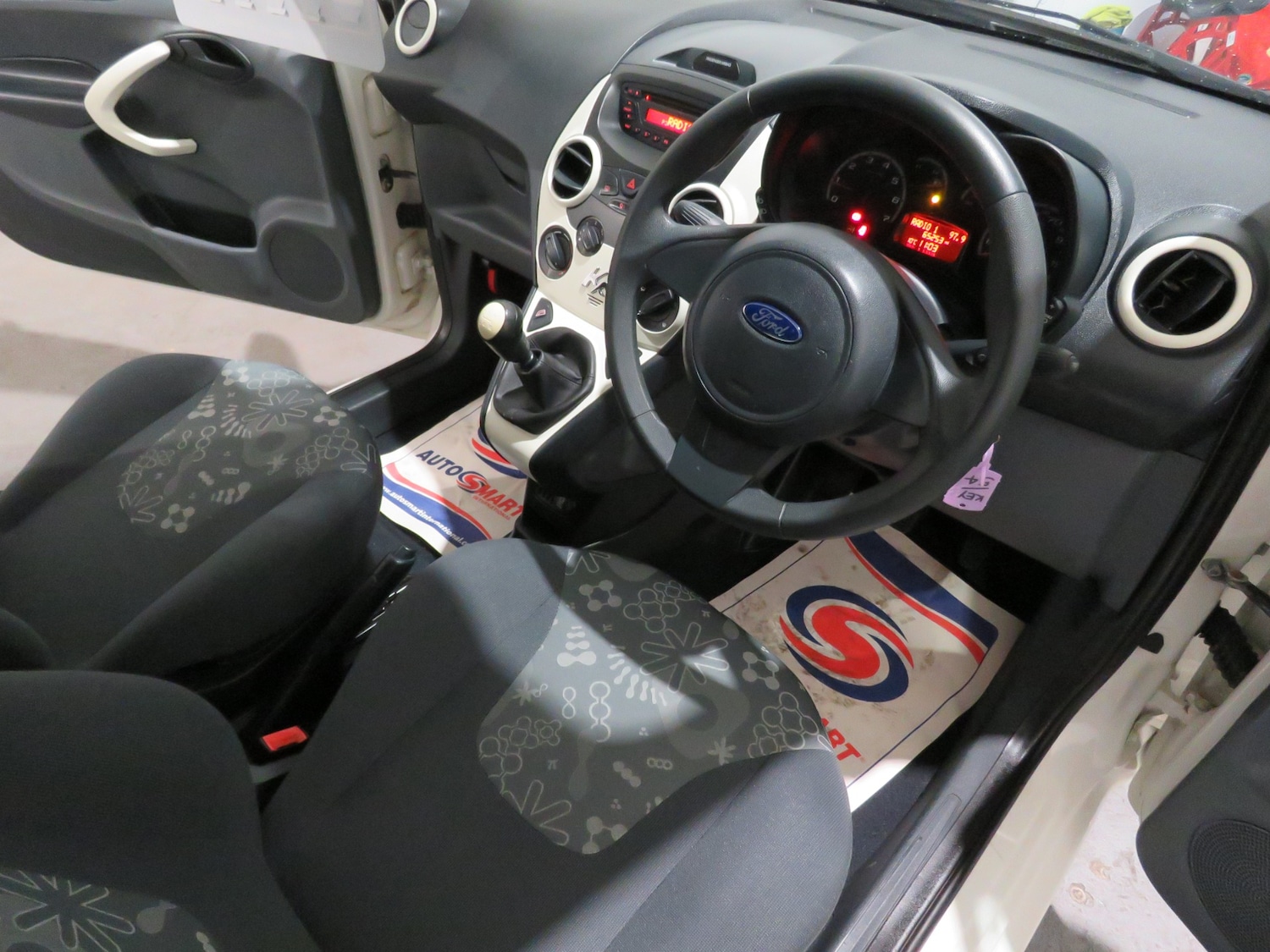 Used Ford Ka 2015 for sale - 76980331: Photo 13