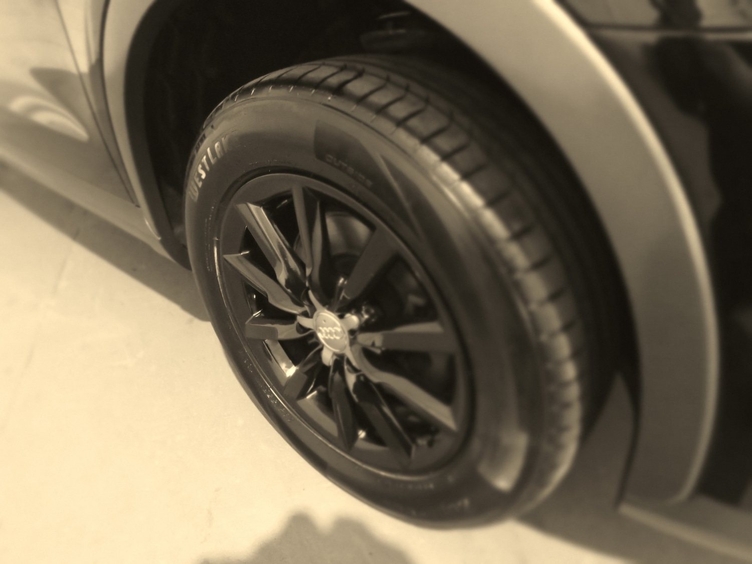 Used Audi Q3 2014 for sale - 76353410: Photo 16