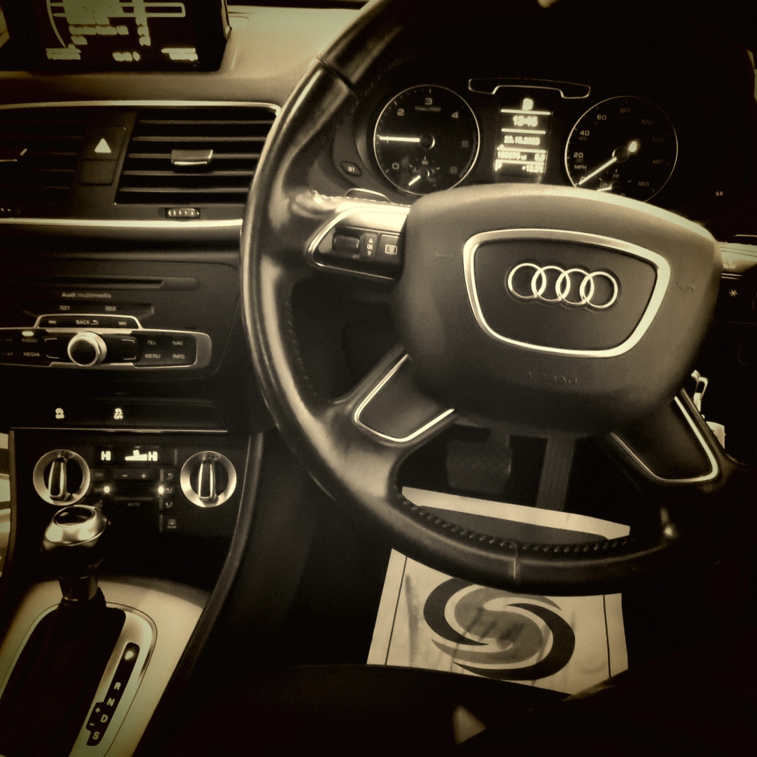 Used Audi Q3 2014 for sale - 76353410: Photo 19