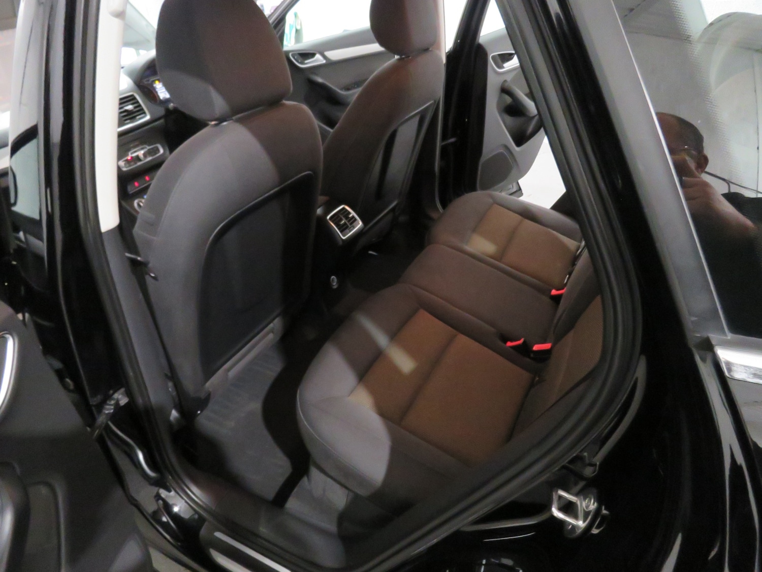 Used Audi Q3 2014 for sale - 76353410: Photo 23