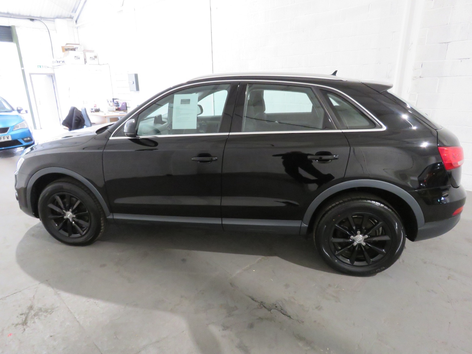 Used Audi Q3 2014 for sale - 76353410: Photo 6