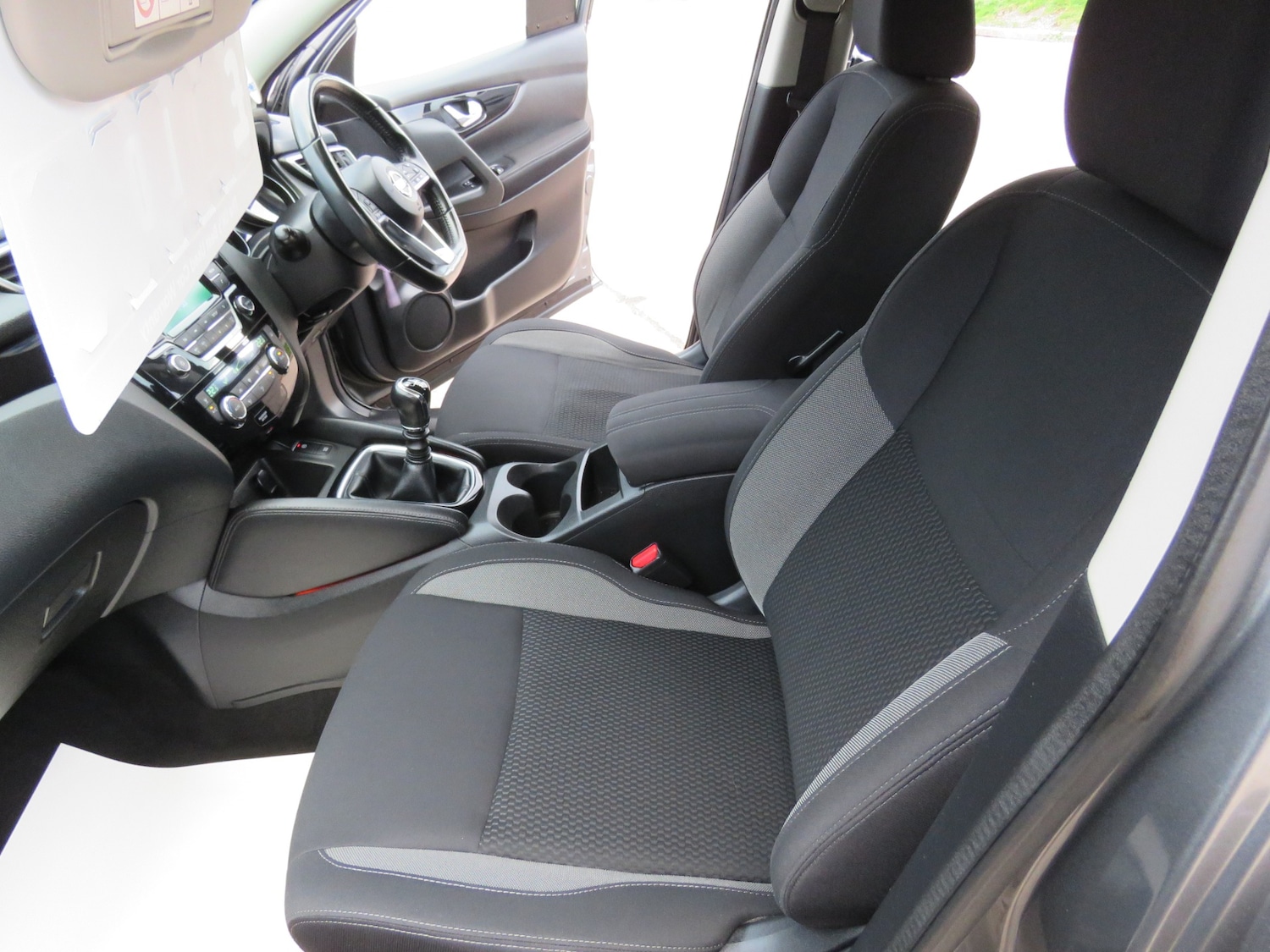 Used Nissan Qashqai 2018 for sale - 78124800: Photo 24