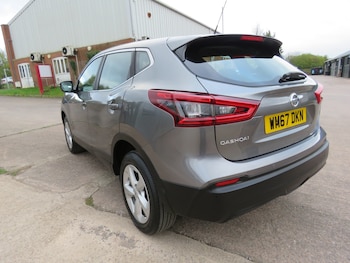 Used Nissan Qashqai 2018 for sale - 78124800: Photo