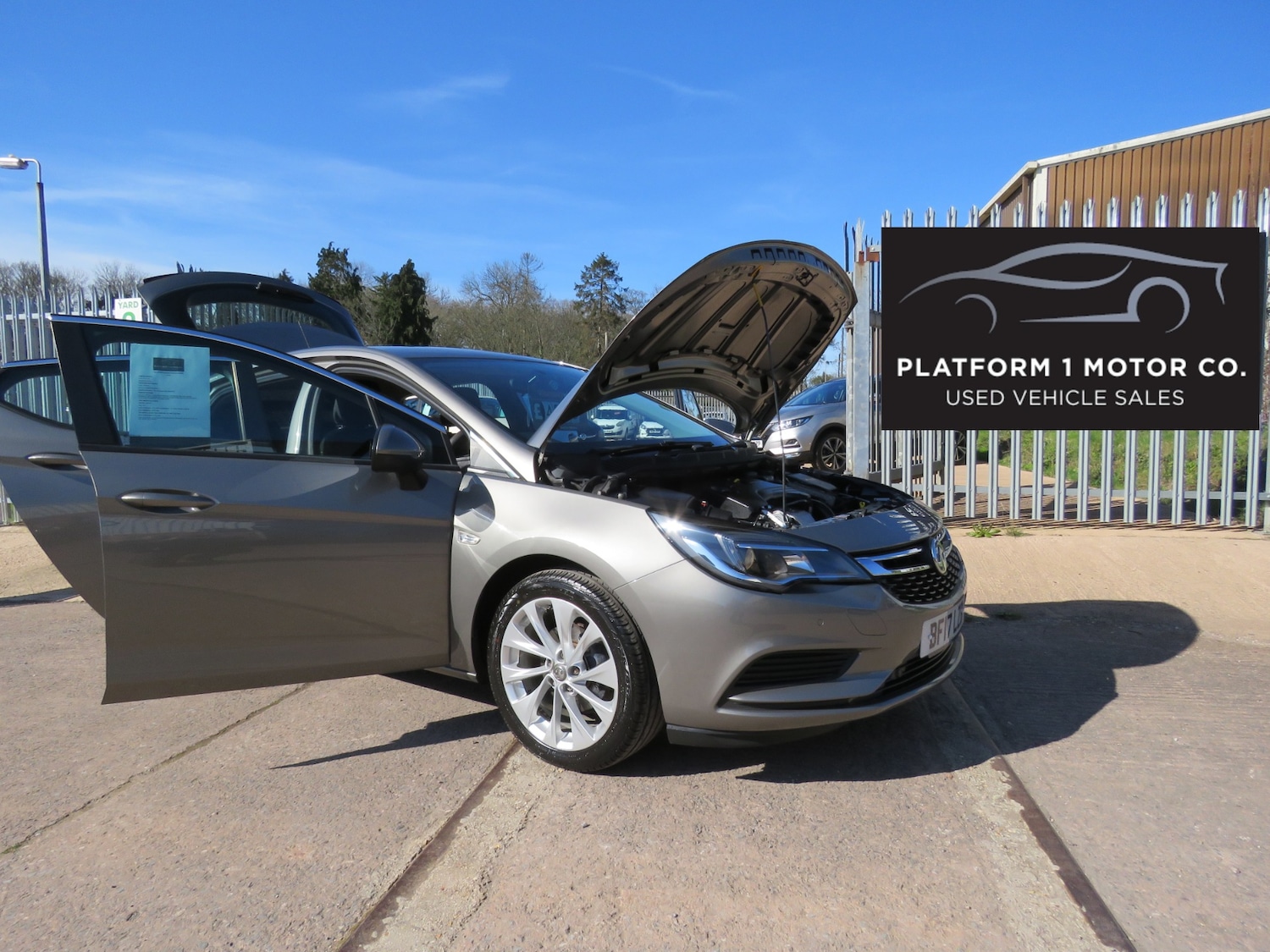 Used Vauxhall Astra 2017 for sale - 77932899: Photo 21