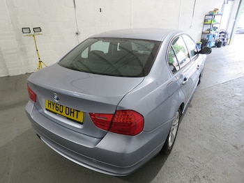 Used BMW 3 Series 2010 for sale - 75737377: Photo