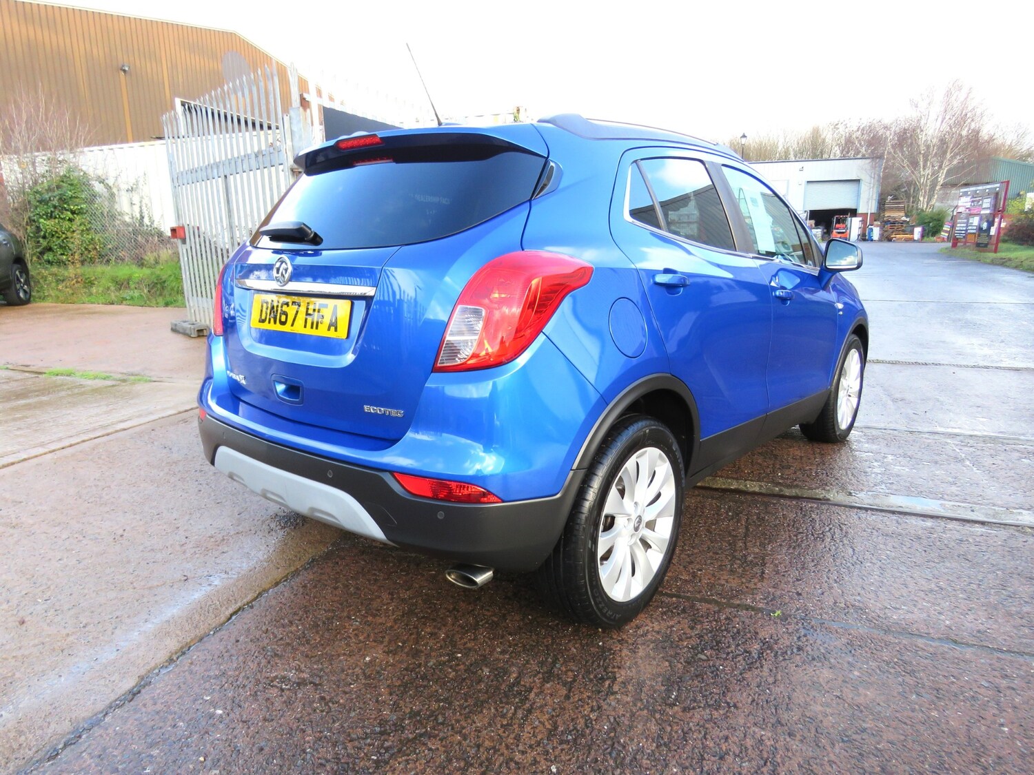 Used Vauxhall Mokka X 2017 for sale - 76845934: Photo 3
